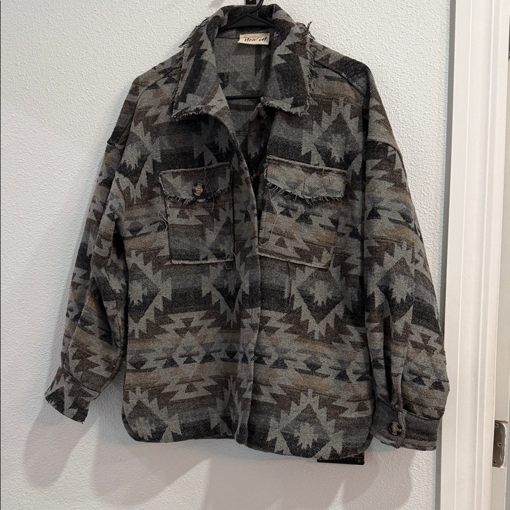 Women’s Geometric Pattern Jacket - Gray And Black